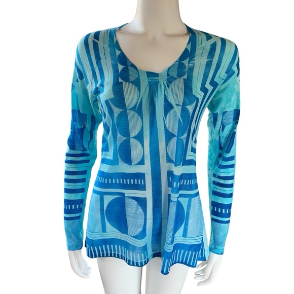 Custo Barcelona lightweight long sleeve tee size small - Picture 2 of 15